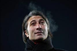 tottenham ochi senza ional n pusti dublu