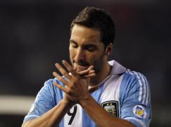 transfer de stiri higuain s se supun napoli medicale