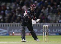 trescothick se angajeaz s somerset