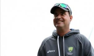 warne critice de arthur ac iune