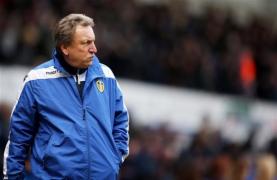 warnock leeds un club canceroase 
