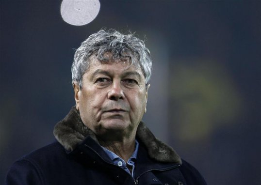 Ukrainian champions Shakhtar Donetsk continued their excellent start to the season with a 4-0 away victory at Tavriya on Saturday, whilst rivals Dinamo Kiev slipped up again.