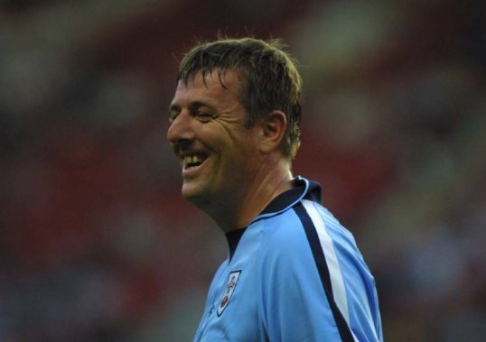 Ex-Southampton midfielder Matt Le Tissier said England will have to break from tradition and start picking creative players due to the lack of