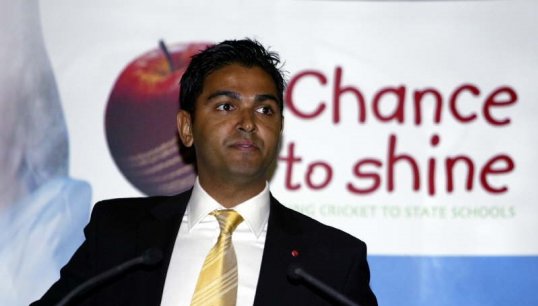Former professional cricketer Wasim Khan expects Australia to raise their game for the Ashes but still predicts a victory for England.