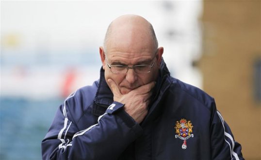 John Still has resigned as manager of League Two Dagenham & Redbridge to take over at Conference Premier side Luton Town.