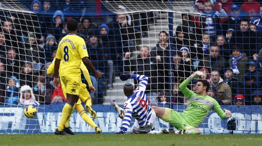Queens Park Rangers striker Djibril Cissé has said he thinks his club doesn't belong in the Premier League's relegation zone.
