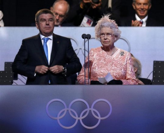 International Olympic Committee vice-president Thomas Bach has said that Lance Armstrong's limited confession to Oprah Winfrey was