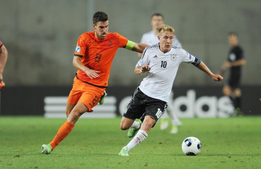 Kevin Strootman cannot wait to link up with his new team-mates after joining Roma from PSV Eindhoven.