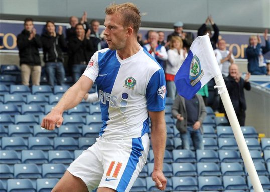 Wigan Athletic boss Owen Coyle is ready to offer Blackburn Rovers a profit on star striker Jordan Rhodes - with a £9 million deadline offer.