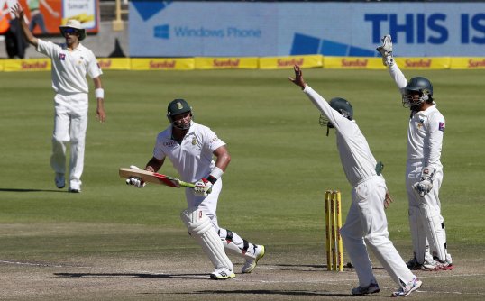 South Africa secures an unassailable 2-0 series lead with a four wicket win over Pakistan in Cape Town.