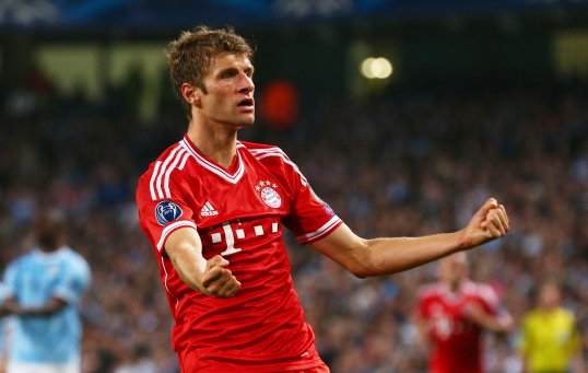 Thomas Muller’s agent has insisted the Bayern Munich star has not held transfer talks with Barcelona.