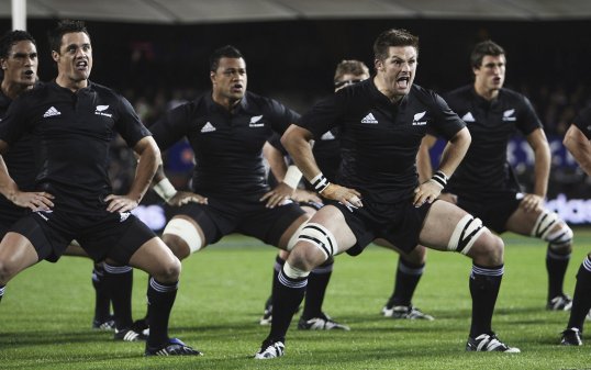 The New Zealand squad have been struck down by a stomach virus just days before their Test against England at Twickenham.
