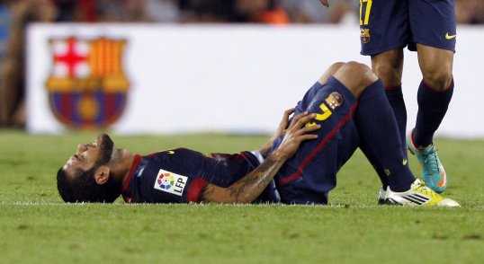 Dani Alves is facing three weeks out after suffering a hamstring strain.