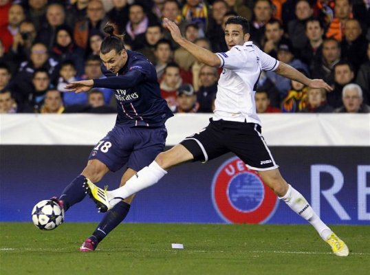 Valencia midfielders Tino Costa and Sergio Canales still believe their side can progress into the quarter-finals of the Champions League despite their 2-1 home loss to Paris Saint-Germain.