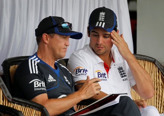 England team director Andy Flower has called on his team to follow the example set by captain Alastair Cook.