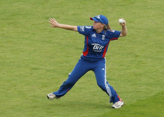 England’s women’s cricket team are confident about beating Australia in Mondays World Twenty20 Super Eights encounter in Galle.