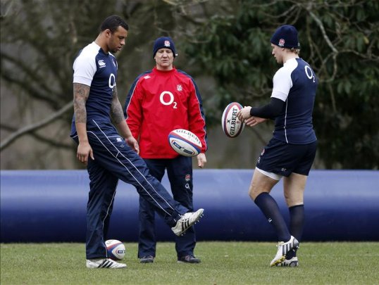 England have made three changes ahead of Saturday’s Six Nations against France at Twickenham.