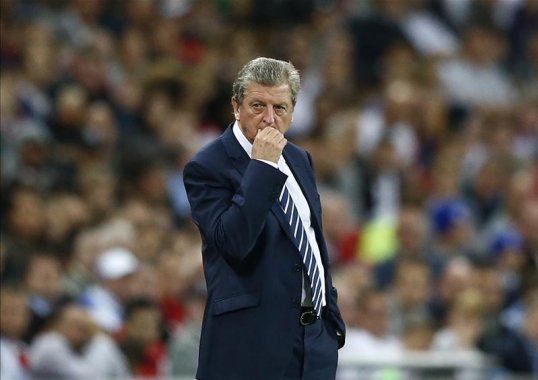 England manager Roy Hodgson believes Danny Welbeck’s booking ‘overshadowed’ his side’s 4-0 victory over Moldova at Wembley.