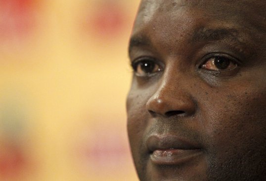Former South Africa international Thomas Madigage has been killed in a car crash at the age of 41.