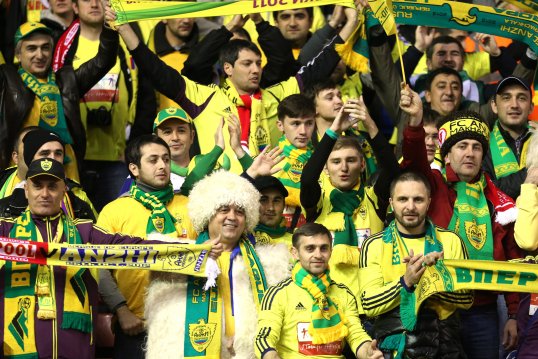 Several Anzhi Makhachkala fans were detained during and after their game against Udinese for unfurling a pro-Palestine banner and some suffered a police beating, according to the head of a Anzhi supporters group.