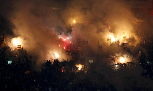 Moscow police made over 80 arrests as trouble marred Sunday's derby game between CSKA and Spartak Moscow at Luzhniki stadium.