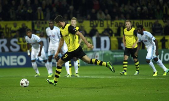Borussia Dortmund can compete with Arsenal for the top spot in the two side’s Champions League group, according to a report in the German media.
