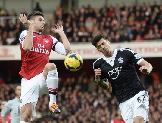 The weekend’s Premier League results proved to be decisive in terms shaping the division with top of the table Arsenal fortifying their position in first place.