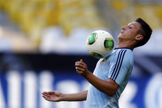 New Arsenal signing Mesut Ozil was not forced out of Real Madrid and decided to