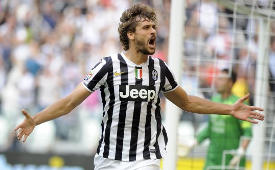 Arsenal boss Arsene Wenger is weighing up a January move for Juventus striker Fernando Llorente.