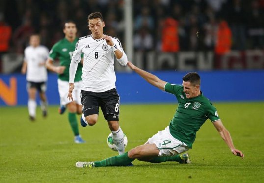 Former Brazilian midfielder Zico has been waxing lyrical about Arsenal’s new midfield “strategist” Mesut Ozil.