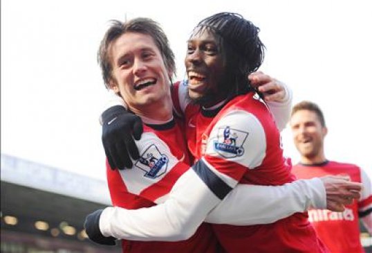 Lyon manager Remi Garde has dismissed rumours of a move for Arsenal striker Gervinho as pure speculation.