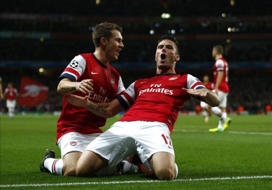 Arsenal's Aaron Ramsey and Olivier Giroud share top spot in the Premier League assist rankings with Everton forward Kevin Mirallas.