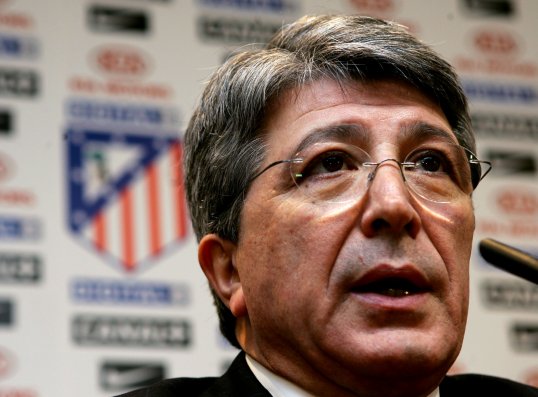 Atlético Madrid president Enrique Cerezo has indicated that Radamel Falcao is unlikely to leave the club in January.