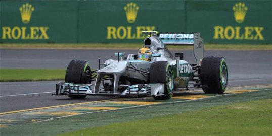 Ferrari’s Fernando Alonso and Mercedes’ have been battling each other for second place at the Australian Grand Prix but Hamilton kept the Spaniard at bay.