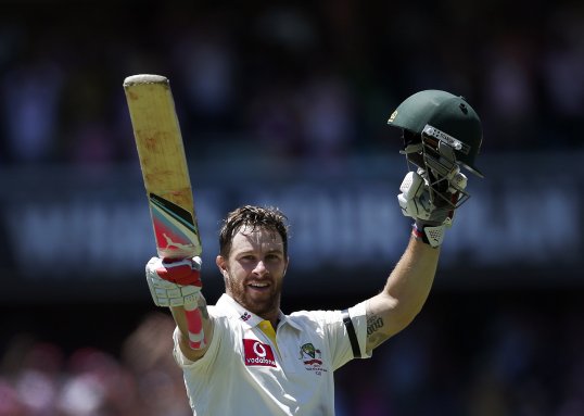 Australia closed in on a series whitewash as they restricted Sri Lanka to a second innings lead of 87 at stumps on day three of the final Test in Sydney.
