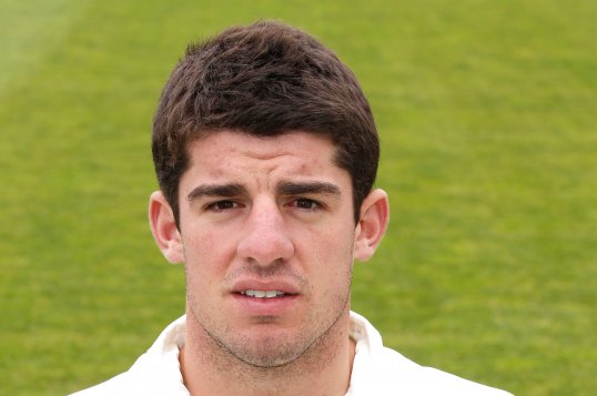 New South Wales all-rounders Moisés Henriques and Steve Smith have been called into the Australia Test squad for the forthcoming tour of India.