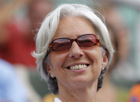 French authorities have searched the apartment of the International Monetary Fund chief Christine Lagarde as part of the on-going investigation into the former president of Olympique de Marseille.