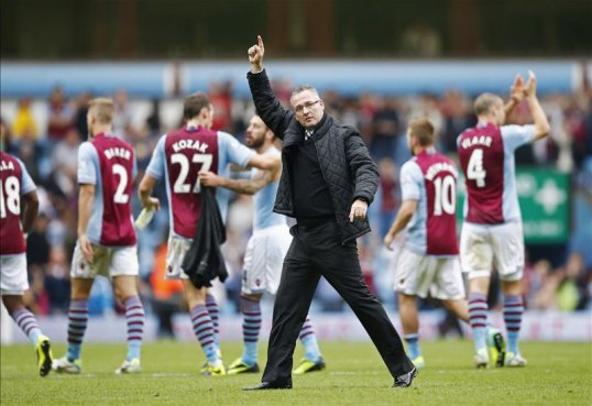Aston Villa manager Paul Lambert hailed the performance of his players after his side's victory over Manchester City.
