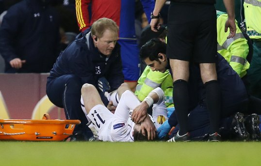 Tottenham Hotspur boss André Villas-Boas is hopeful Gareth Bale’s ankle injury is not as bad as first feared.