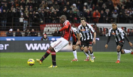 AC Milan head coach Massimiliano Allegri thinks that the club’s newest big signing Mario Balotelli has the ability to become a world-class footballer.