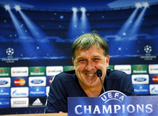 Barcelona coach Gerardo Martino has praised his side after they demolished Ajax in the Champions League 4-0.