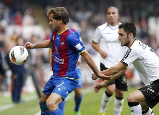 Levate UD midfielder José Barkero is content to be the playmaker in the Spanish sides European adventure.