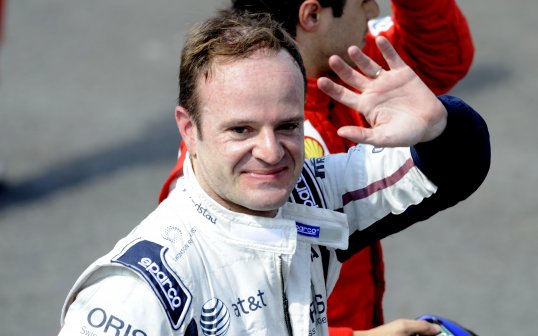 Former F1 driver Rubens Barrichello has decided to continue his motor racing career in his native Brazil.