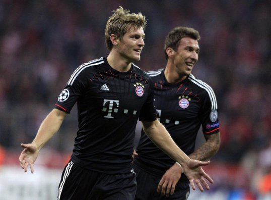 Bayern Munich dominated the majority of their UEFA Champions League clash with Valencia as goals from Toni kroos and Bastien Schweinsteiger finished off the visitors.