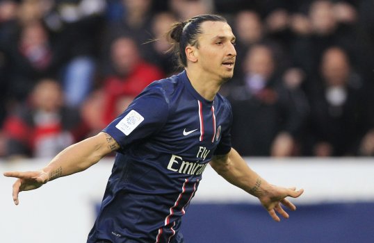 Boca Juniors boss Carlos Bianchi has hailed Paris Saint-Germain striker Zlatan Ibrahimović as “a phenomenon.”
