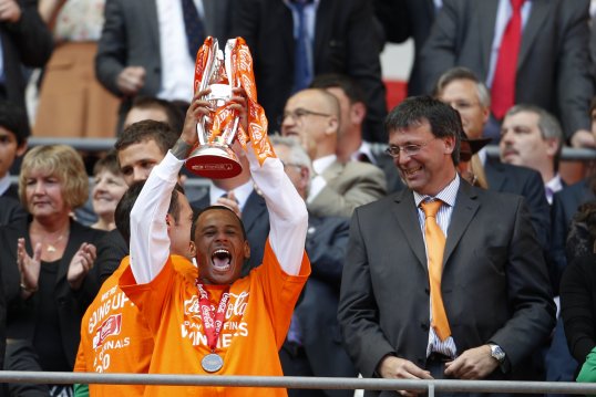 Blackpool chairman Karl Oyston has announced that the club are looking to confirm a new manager by the end of the day.