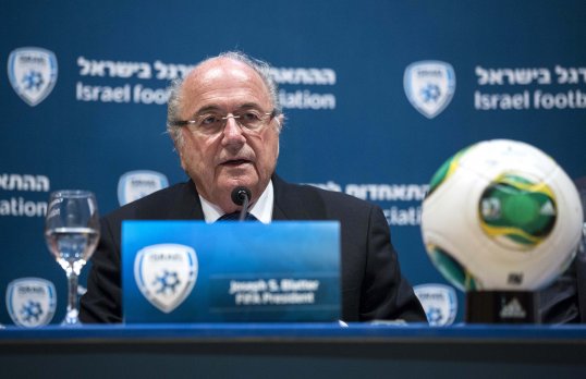 Fifa president Sepp Blatter remains determined to move the 2022 World Cup to winter because of the soaring summer heat in Qatar.