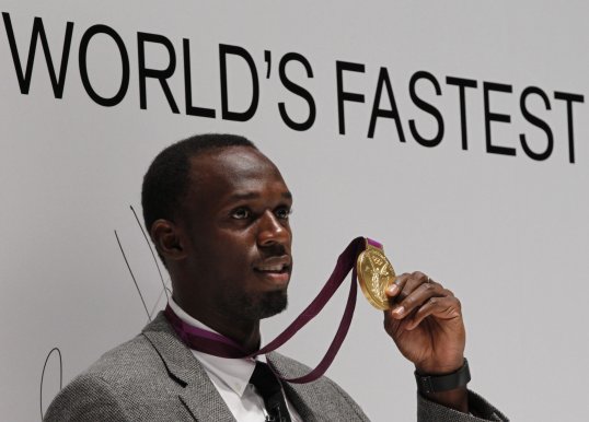 The two-time Olympic 100 m and 200m champion Usain Bolt is set to appear on court in an All-Star Celebrity basketball game.
