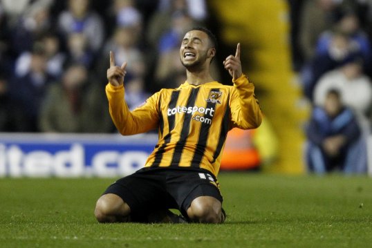 Tottenham Hotspur midfielder John Bostock is eager to complete his move to San Jose Earthquakes.