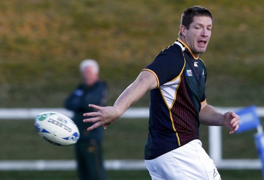 Toulon second row Bakkies Botha has been ruled out of action for up to two months after suffering a fractured eye socket.